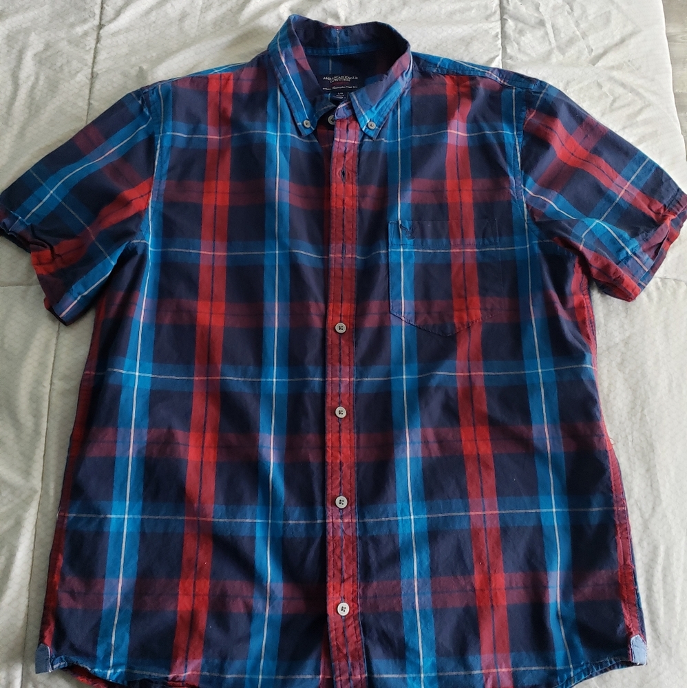 Large short sleeve button down shirt